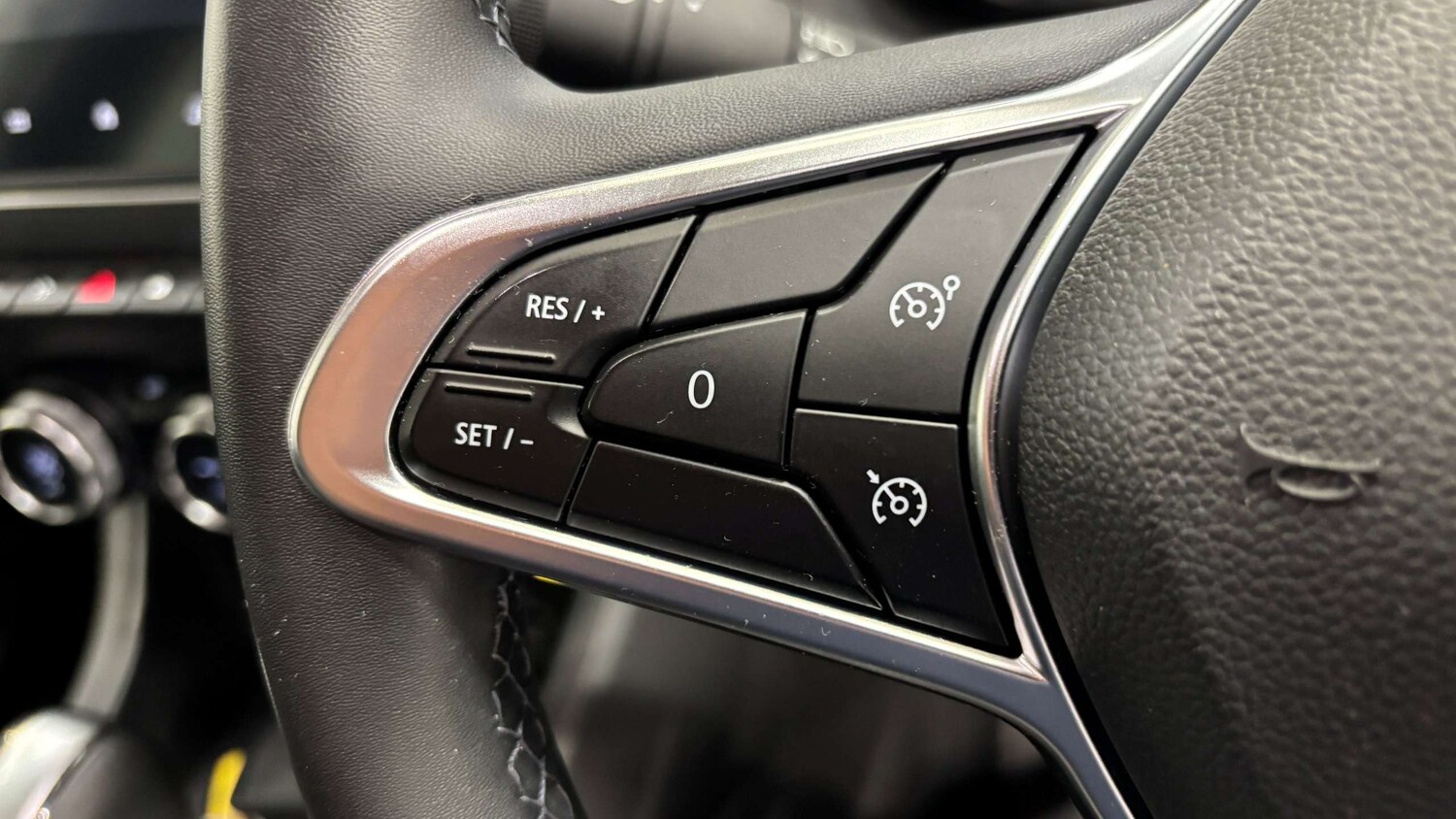 Used Renault Captur 2022 for sale - 76916184: Photo 22