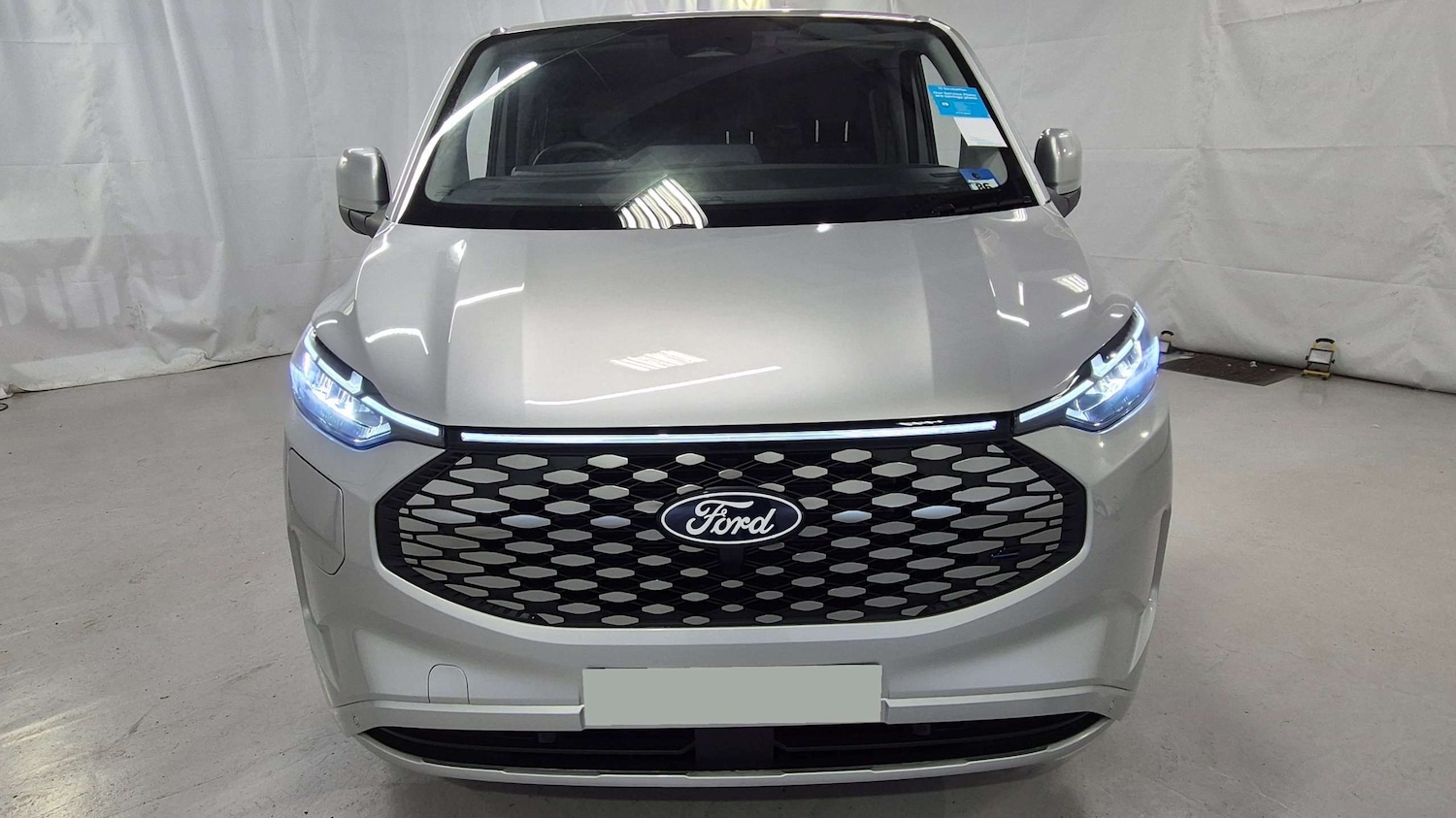 Used Ford E-Transit 2024 for sale - 76329140: Photo 6