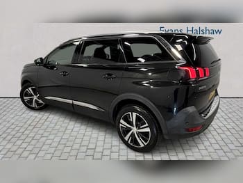 Used Peugeot 5008 2018 for sale - 79731021: Photo