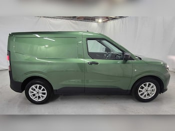 Used Ford Transit Courier 2025 for sale - 75523004: Photo