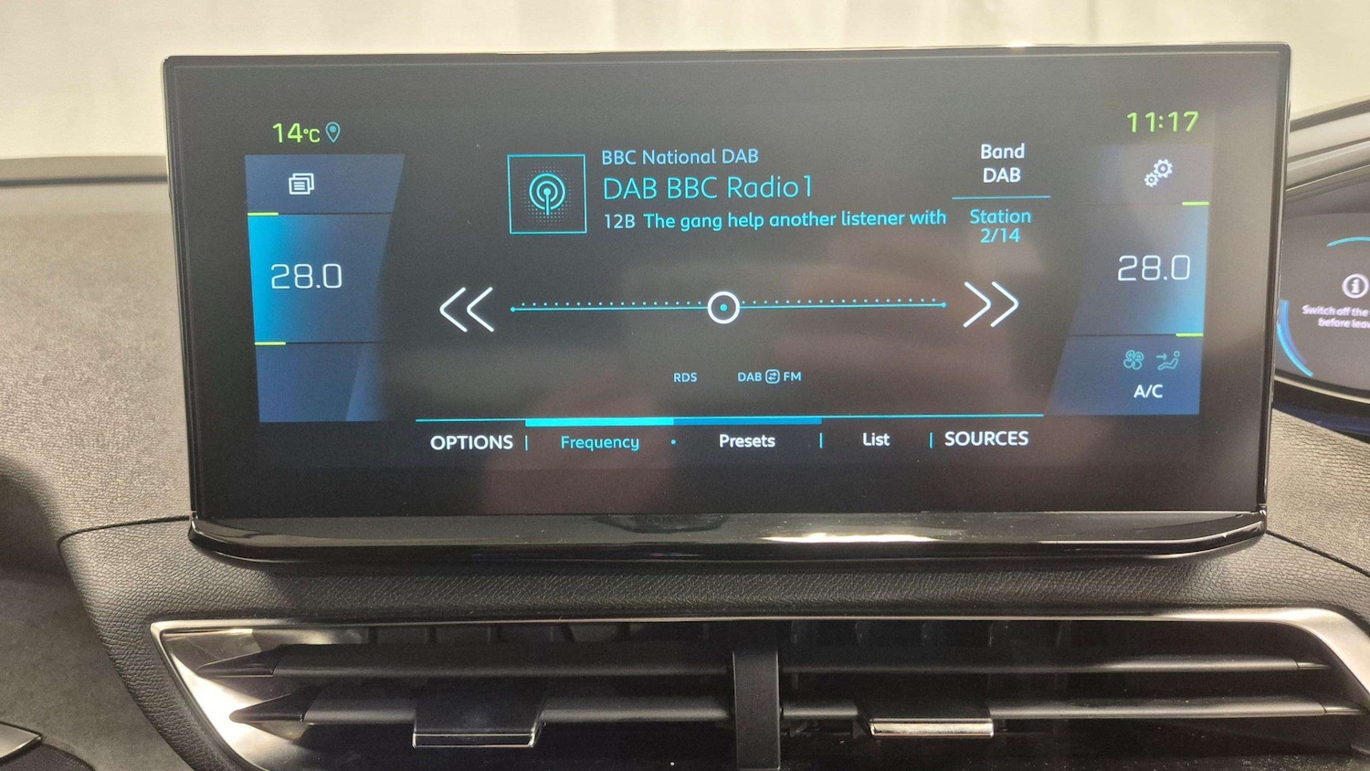 Used Peugeot 3008 2024 for sale - 76242437: Photo 30