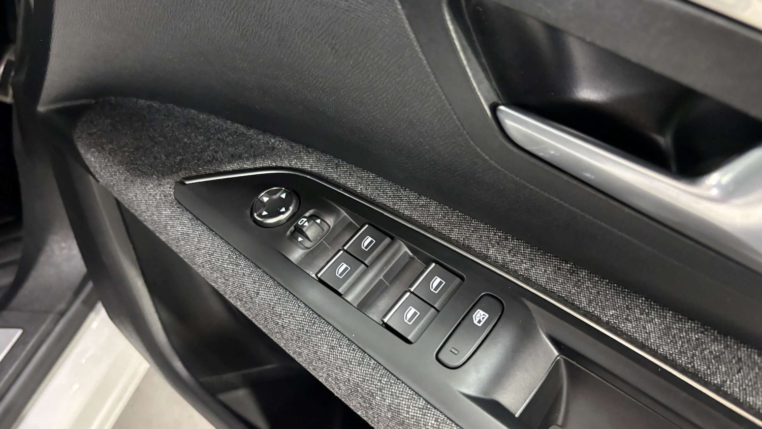 Used Peugeot 3008 2024 for sale - 76648932: Photo 13