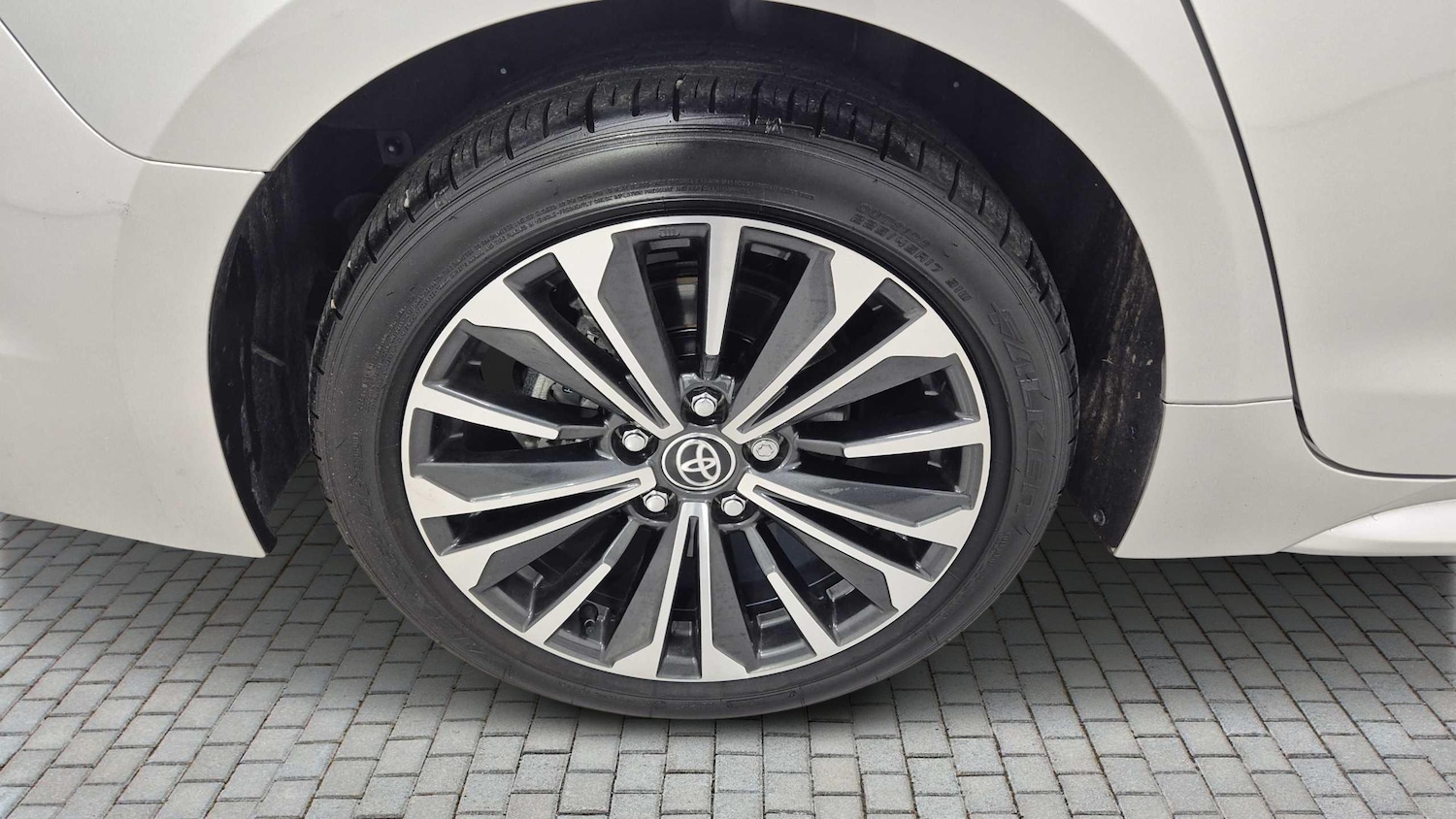 Used Toyota Corolla 2024 for sale - 76411369: Photo 11