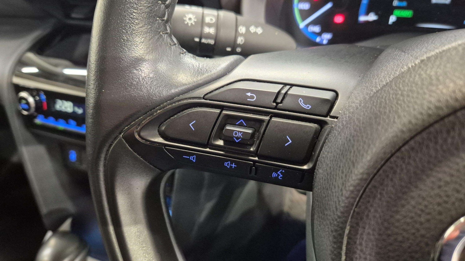 Used Toyota Yaris Cross 2022 for sale - 77472543: Photo 22