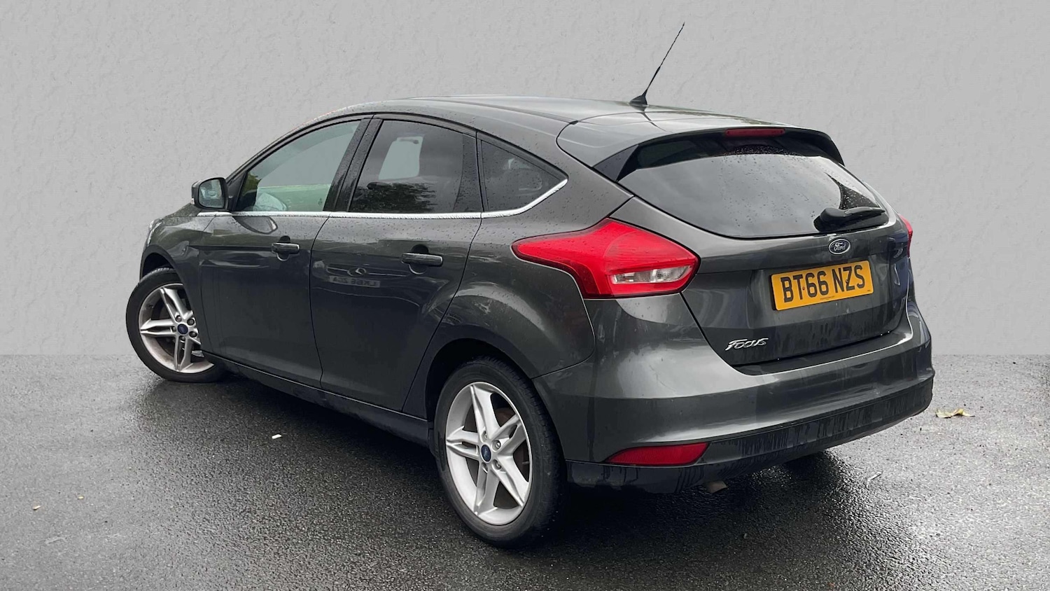 Used Ford Focus 2016 for sale - 76113414: Photo 3