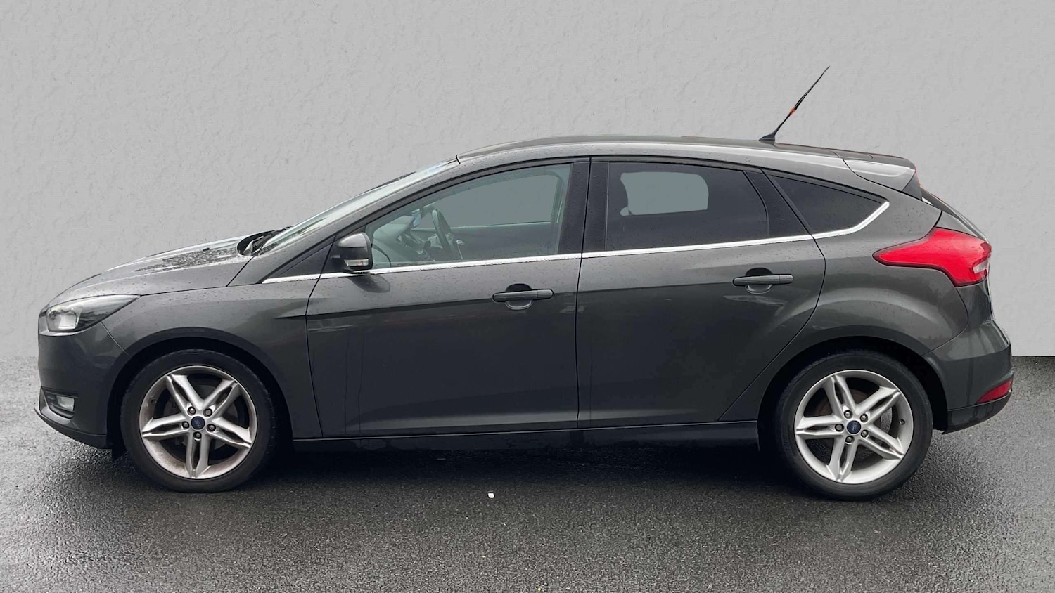 Used Ford Focus 2016 for sale - 76113414: Photo 8