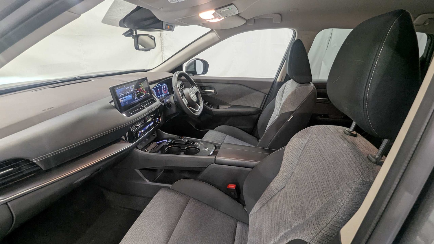 Used Nissan X-Trail 2024 for sale - 76442458: Photo 35