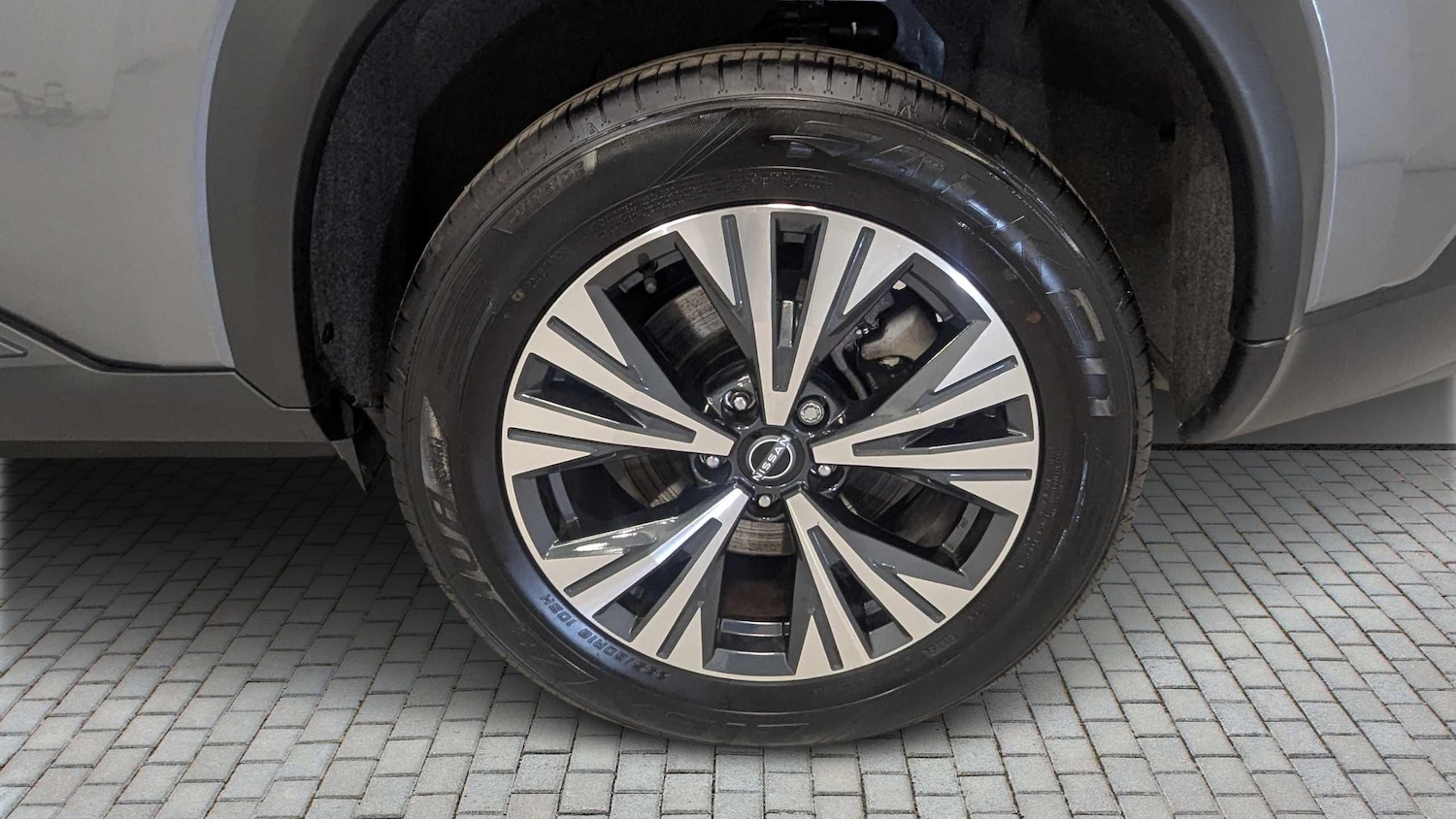 Used Nissan X-Trail 2024 for sale - 76442458: Photo 8