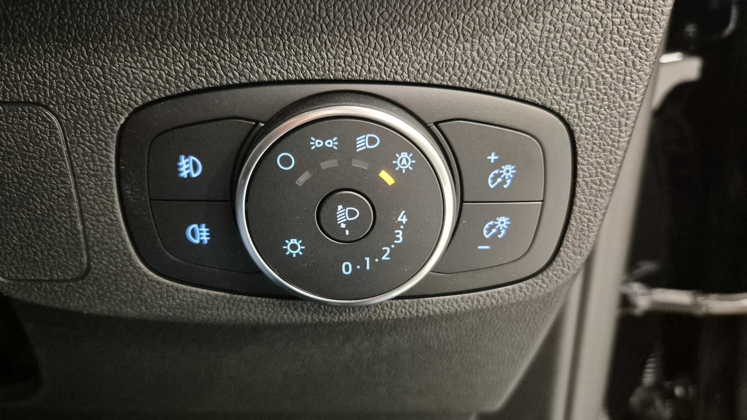 Used Ford Focus 2025 for sale - 76978869: Photo 20