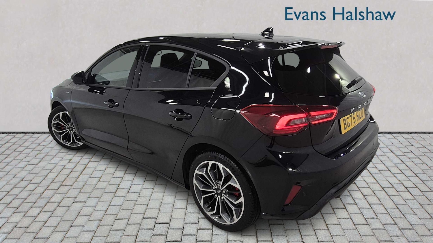 Used Ford Focus 2025 for sale - 76978869: Photo 3