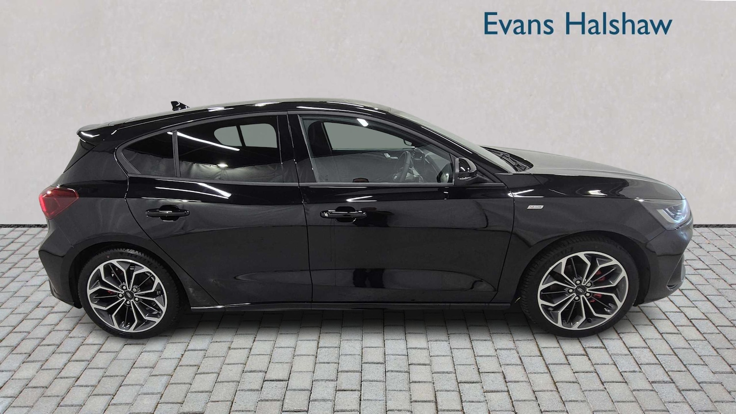 Used Ford Focus 2025 for sale - 76978869: Photo 5