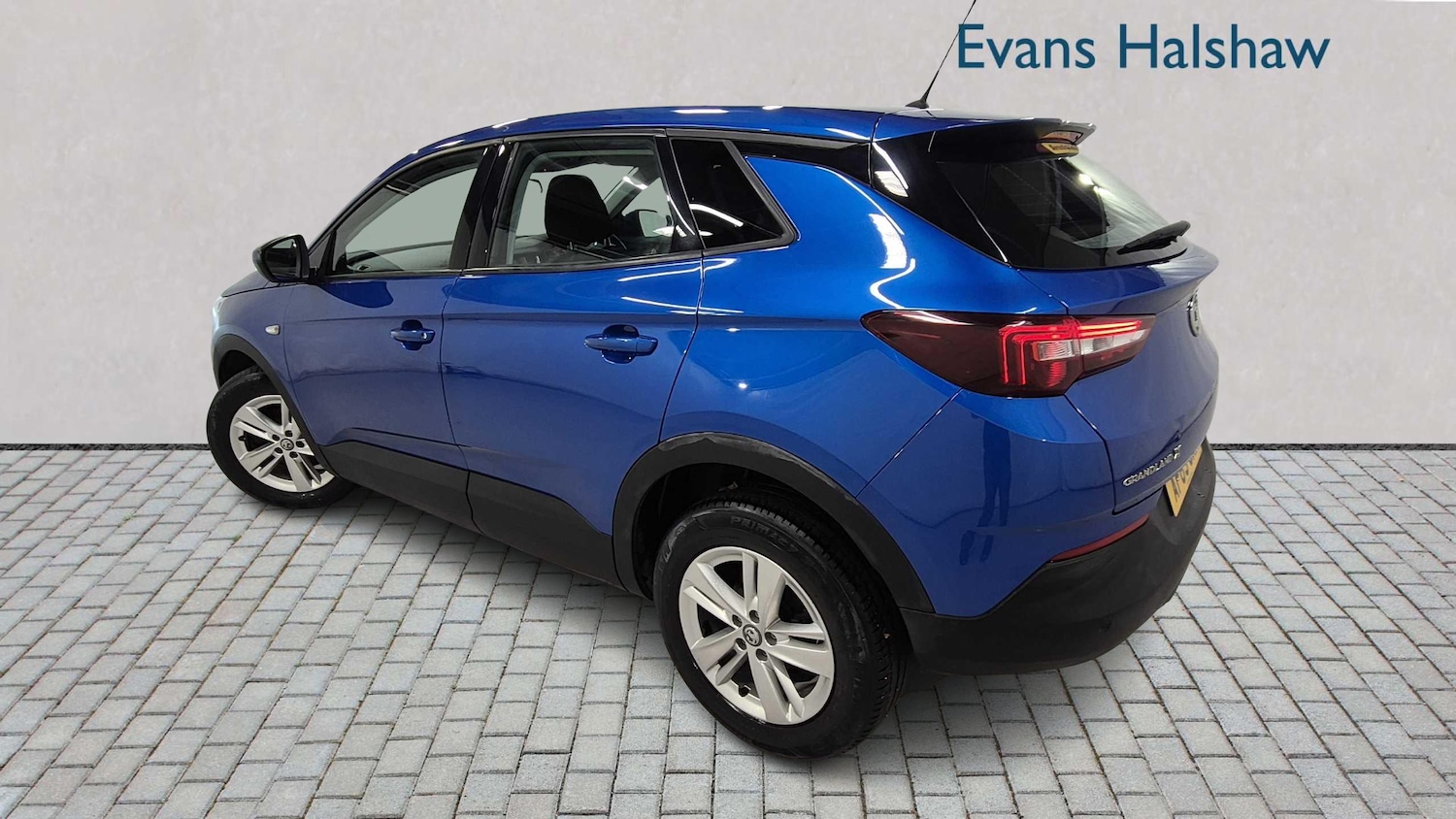 Used Vauxhall Grandland X 2020 for sale - 76141907: Photo 2