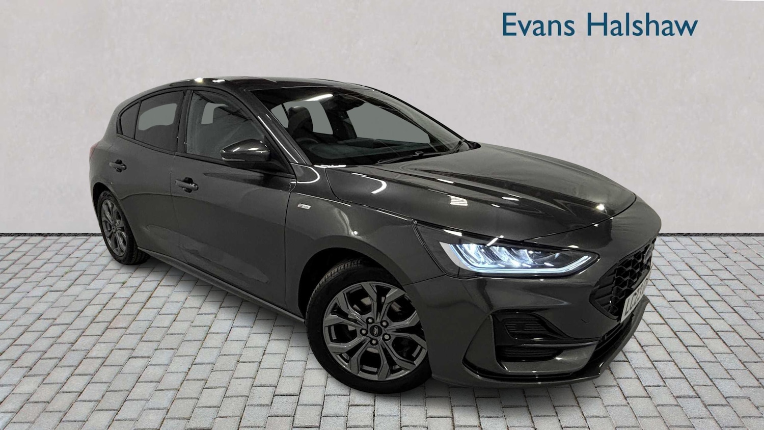 Used Ford Focus 2023 for sale - 76761152: Photo 1