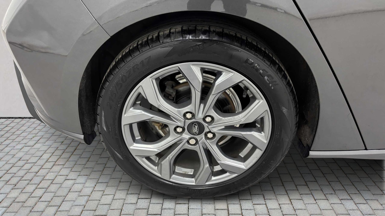 Used Ford Focus 2023 for sale - 76761152: Photo 11