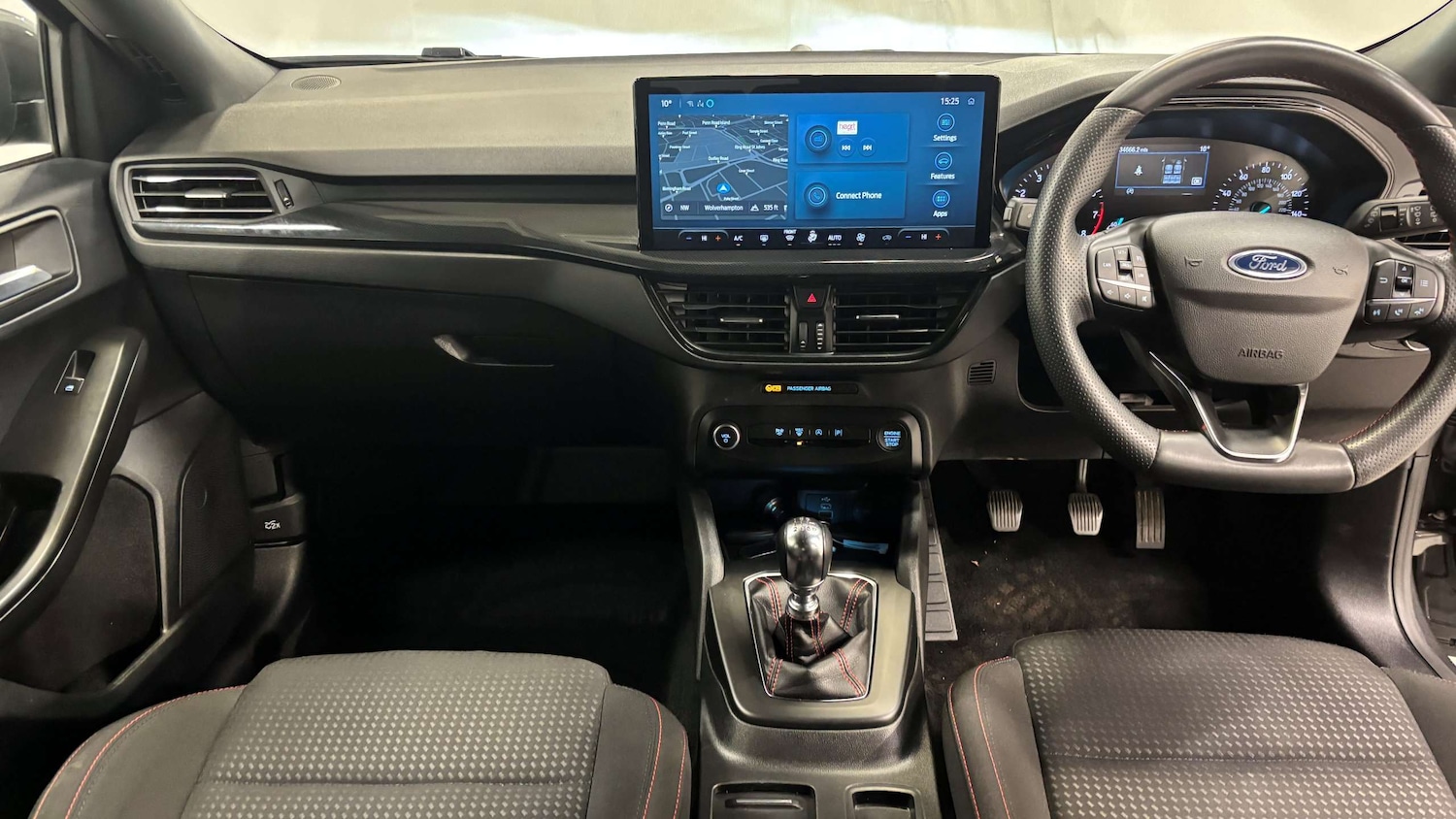 Used Ford Focus 2023 for sale - 76761152: Photo 17