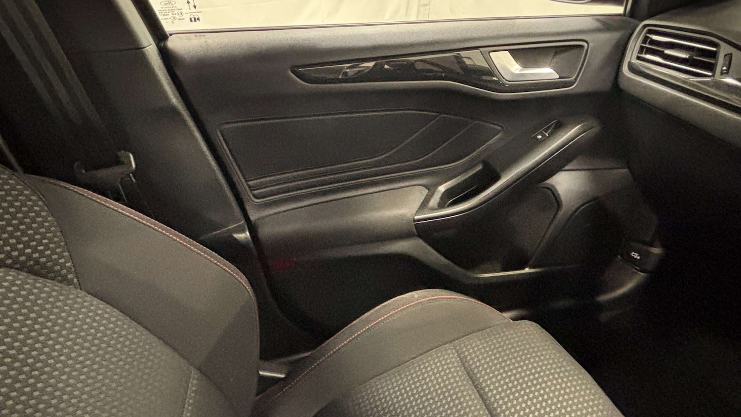 Used Ford Focus 2023 for sale - 76761152: Photo 33