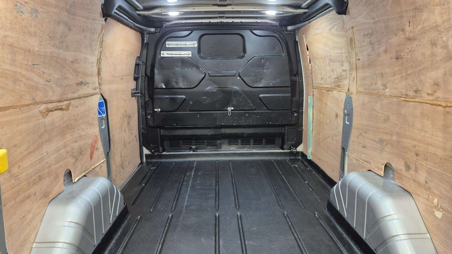 Used Ford Transit Custom 2022 for sale - 75861189: Photo 12