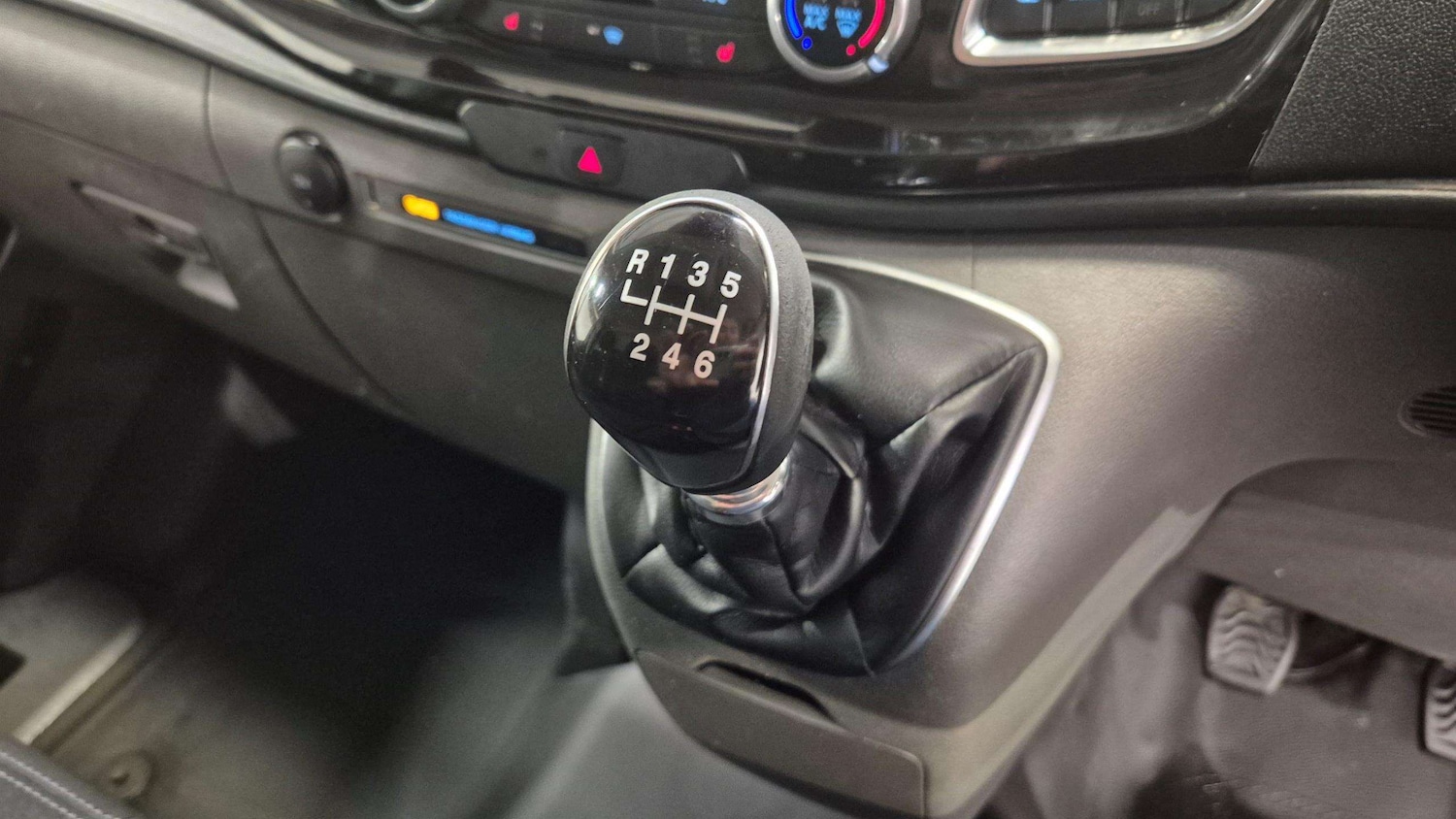 Used Ford Transit Custom 2022 for sale - 75861189: Photo 21