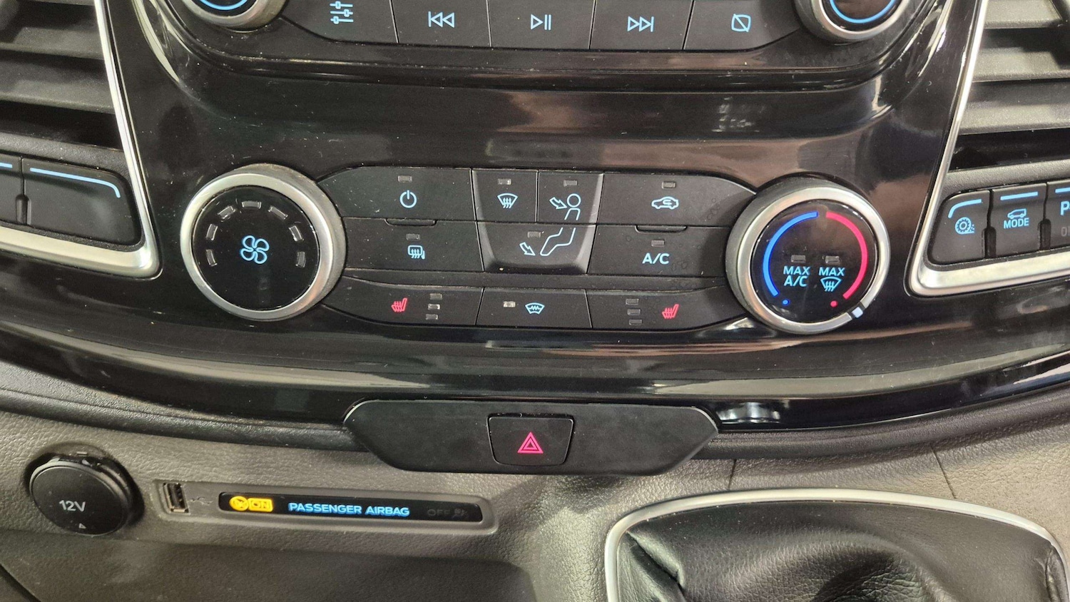 Used Ford Transit Custom 2022 for sale - 75861189: Photo 22