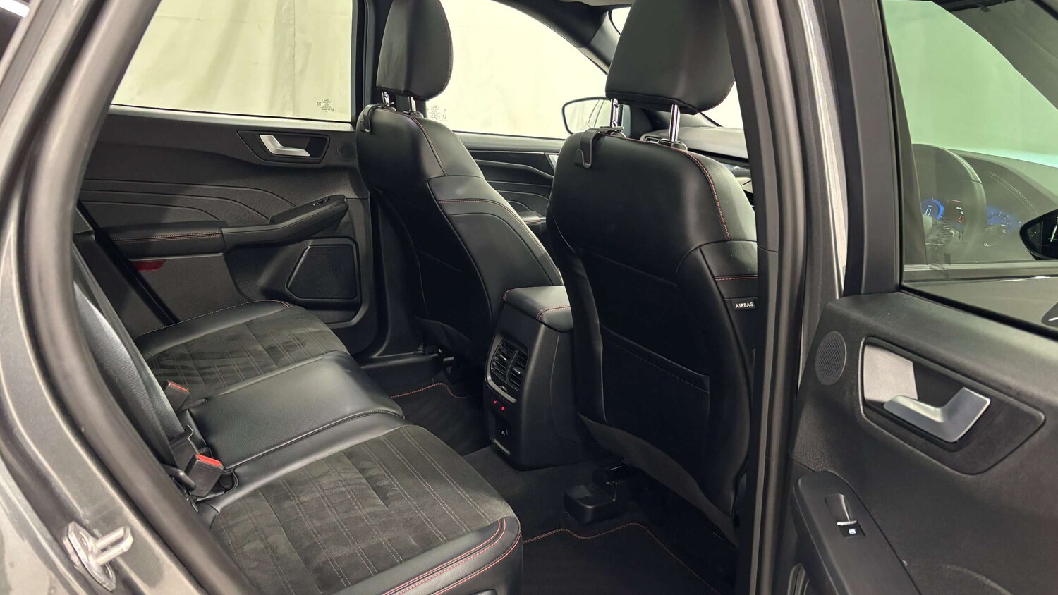 Used Ford Kuga 2023 for sale - 76761162: Photo 26