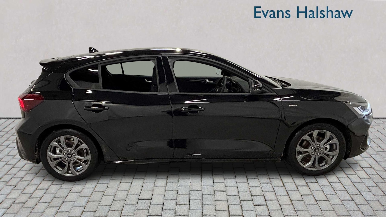 Used Ford Focus 2025 for sale - 77943430: Photo 4