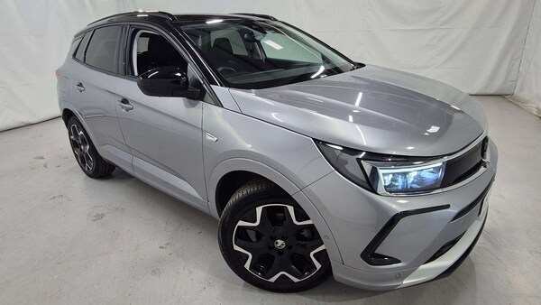 Used Vauxhall Grandland 2023 for sale - 76063380: Photo 1