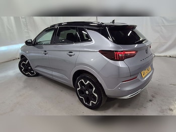 Used Vauxhall Grandland 2023 for sale - 76063380: Photo 3
