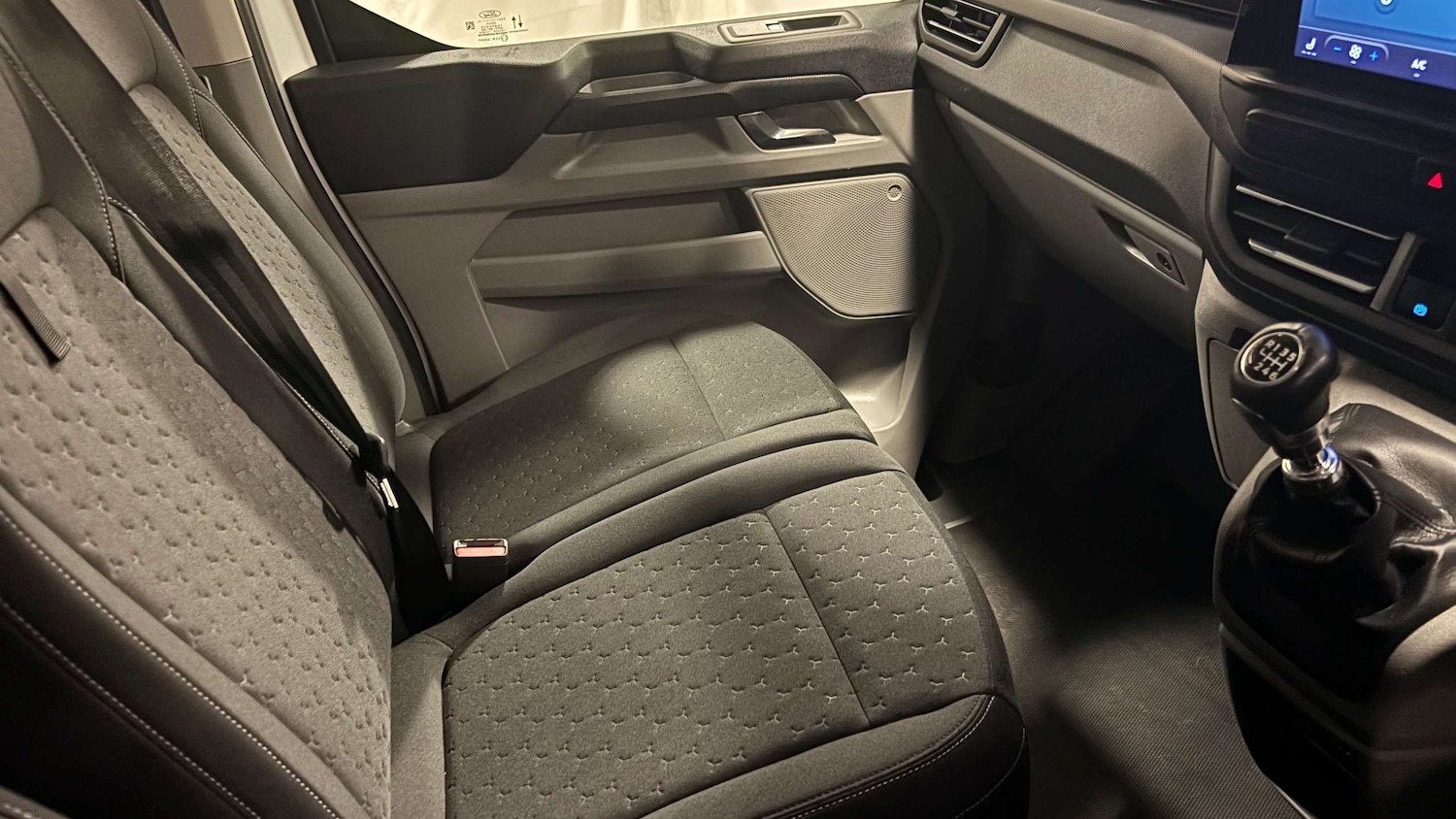 Used Ford Transit Custom 2024 for sale - 76475975: Photo 21