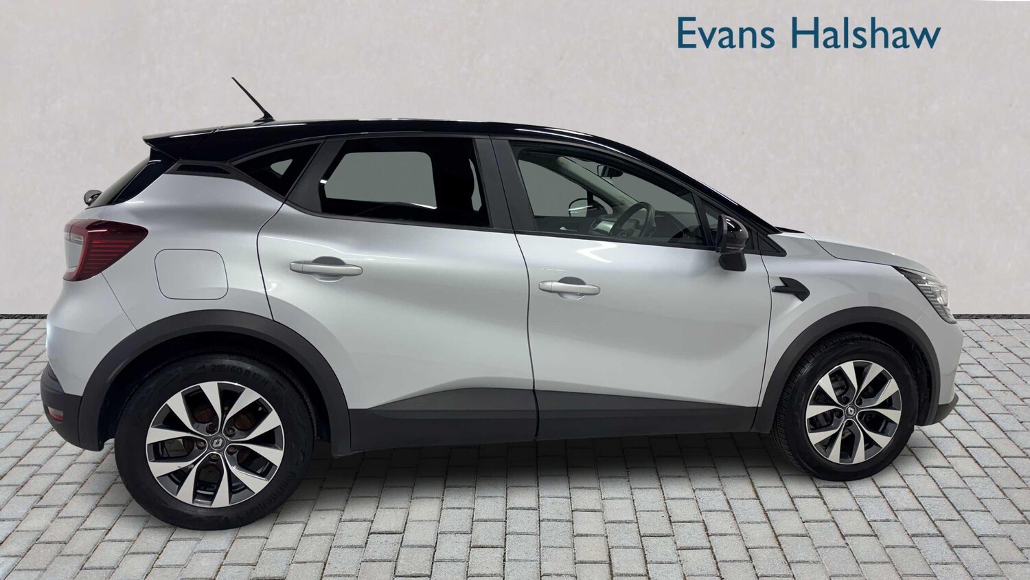 Used Renault Captur 2022 for sale - 77082987: Photo 13