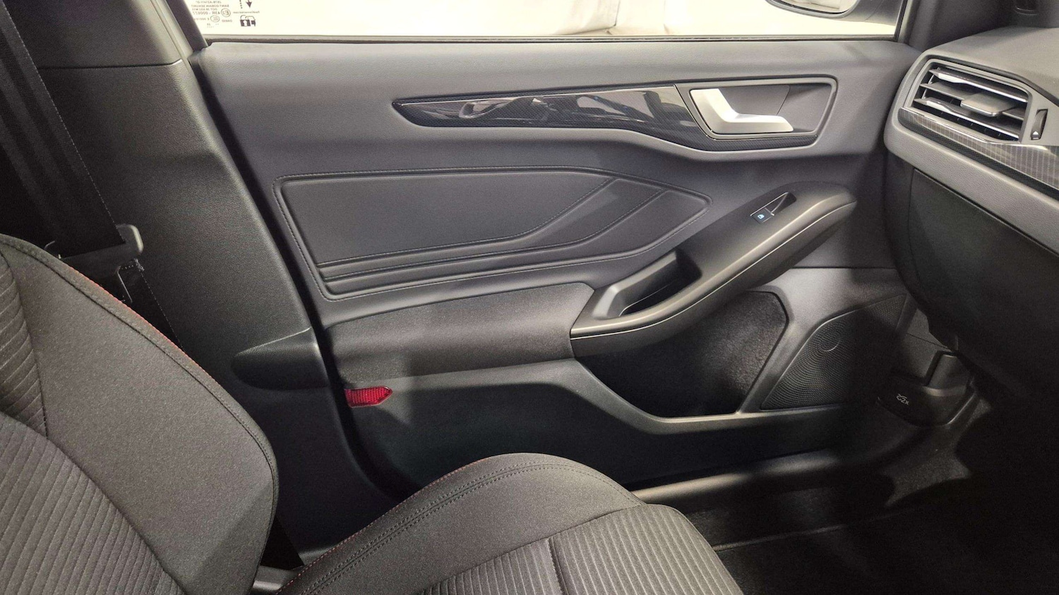 Used Ford Focus 2025 for sale - 76978738: Photo 32