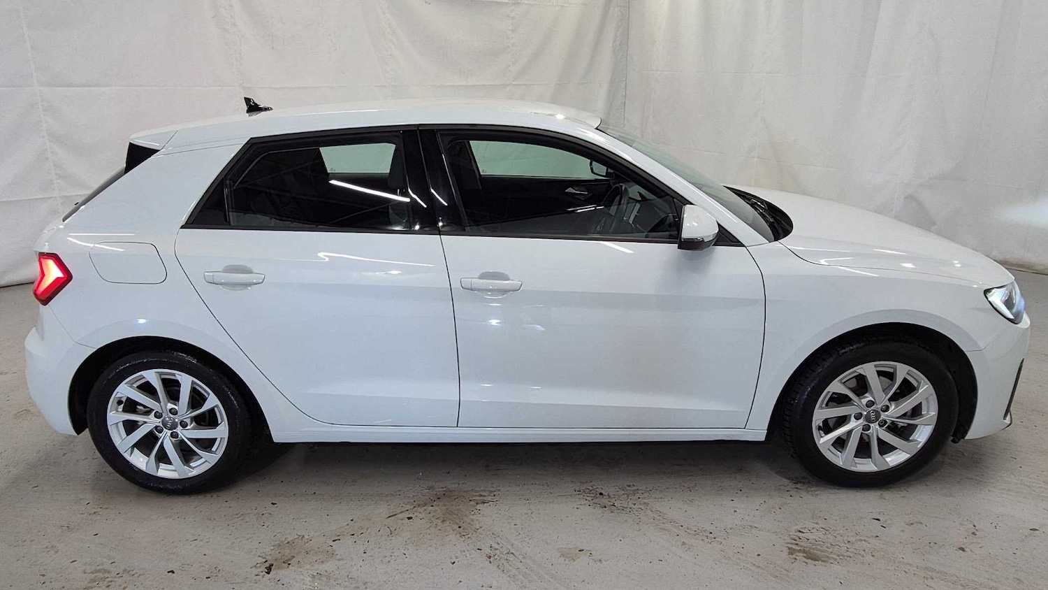 Used Audi A1 2019 for sale - 76672906: Photo 4