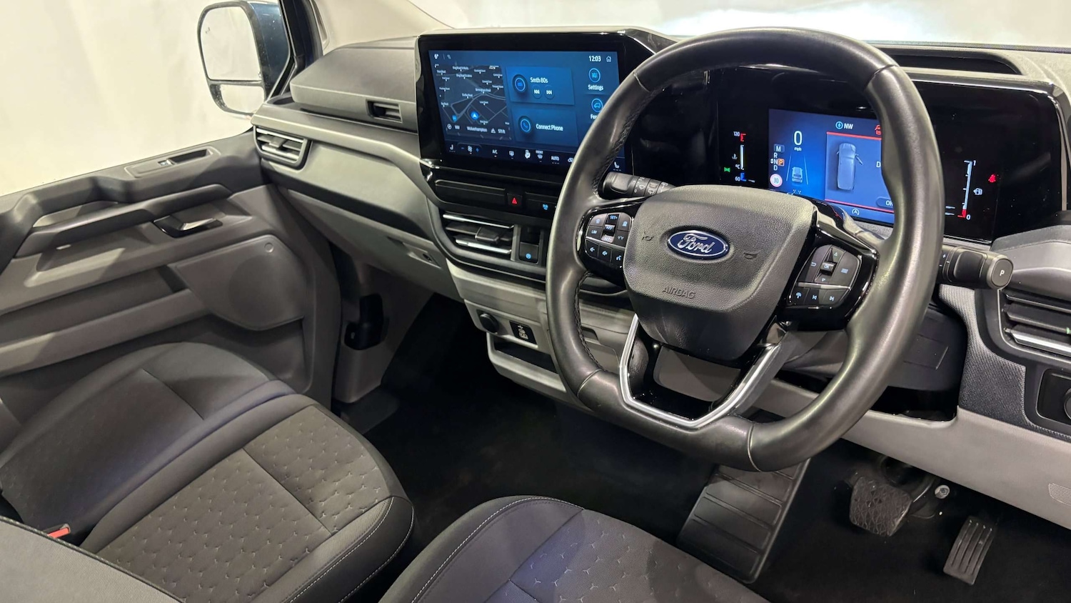 Used Ford Tourneo Custom 2024 for sale - 78173736: Photo 13