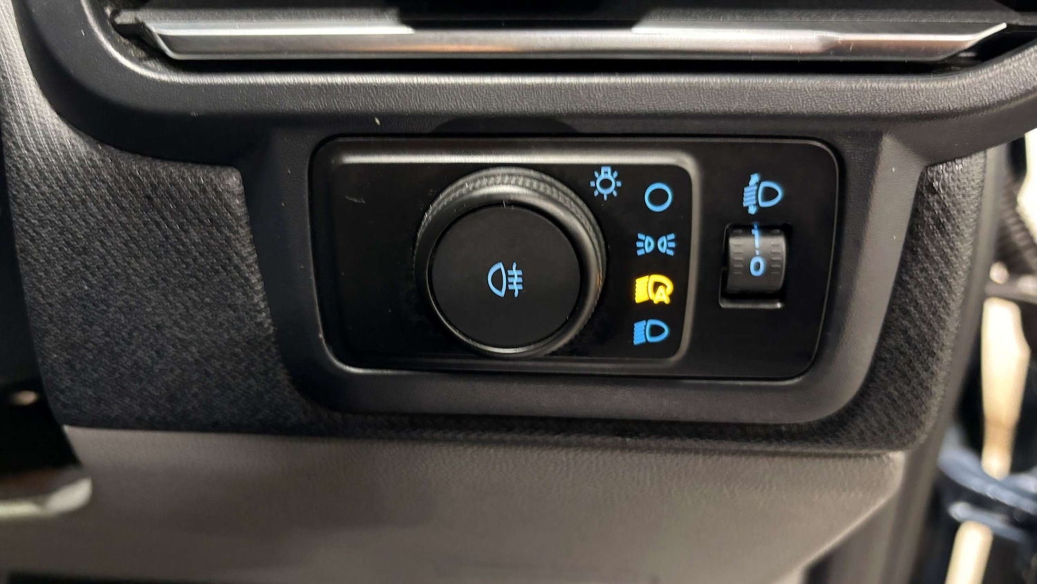 Used Ford Tourneo Custom 2024 for sale - 78173736: Photo 18