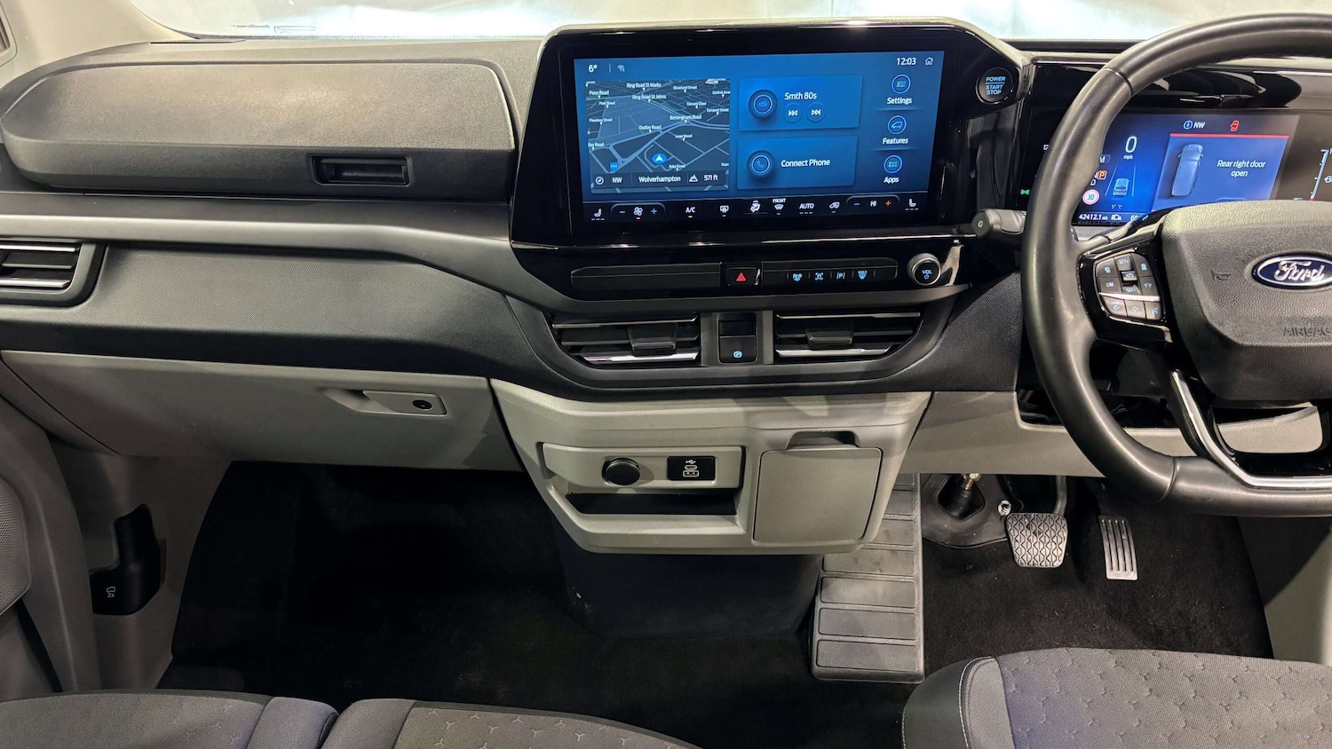 Used Ford Tourneo Custom 2024 for sale - 78173736: Photo 19