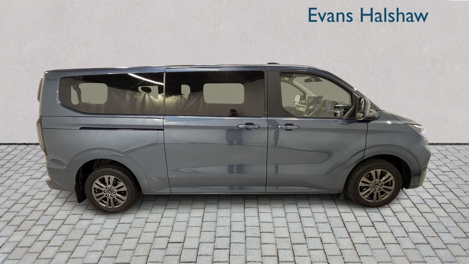 Used Ford Tourneo Custom 2024 for sale - 78173736: Photo 4