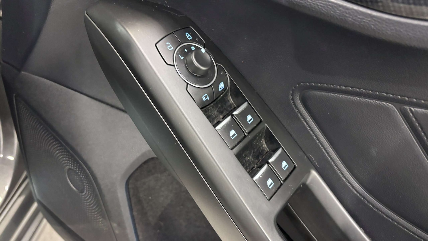 Used Ford Focus 2023 for sale - 76875839: Photo 18