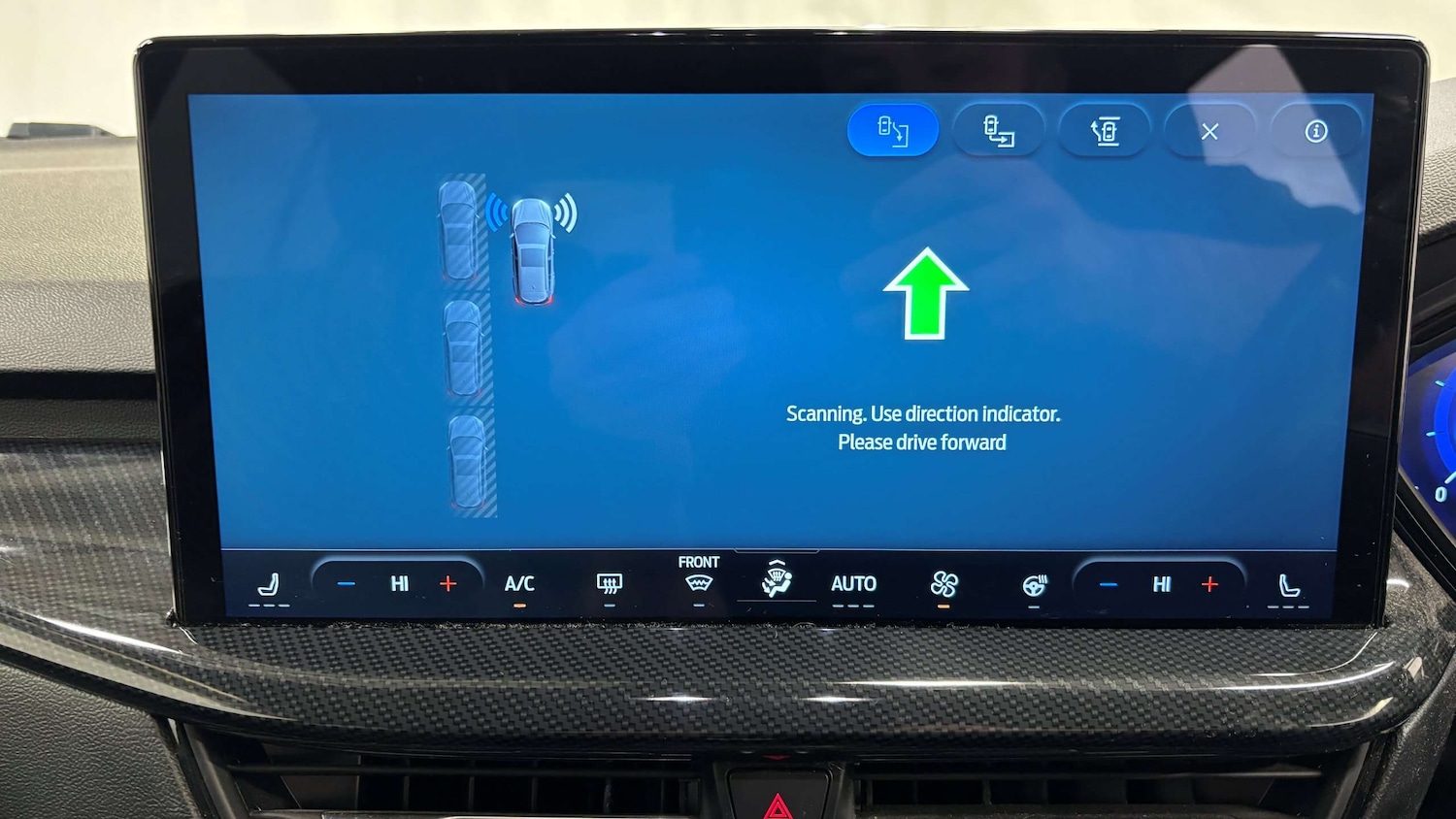 Used Ford Focus 2023 for sale - 76875839: Photo 33