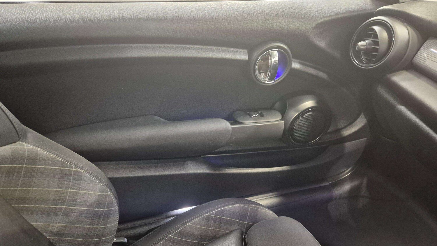 Used MINI Hatch 2014 for sale - 76016035: Photo 31