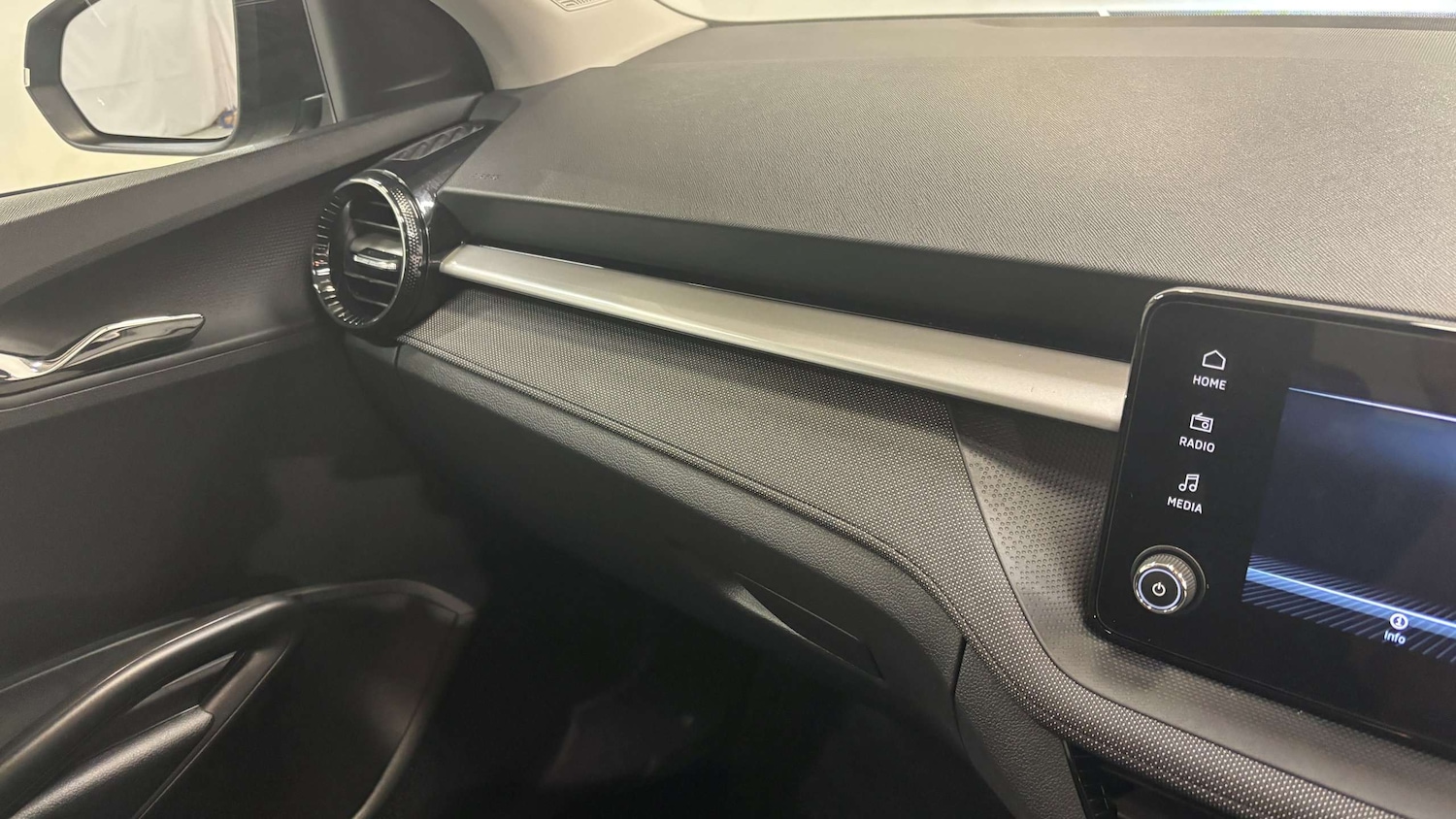 Used Skoda Fabia 2025 for sale - 77577319: Photo 34