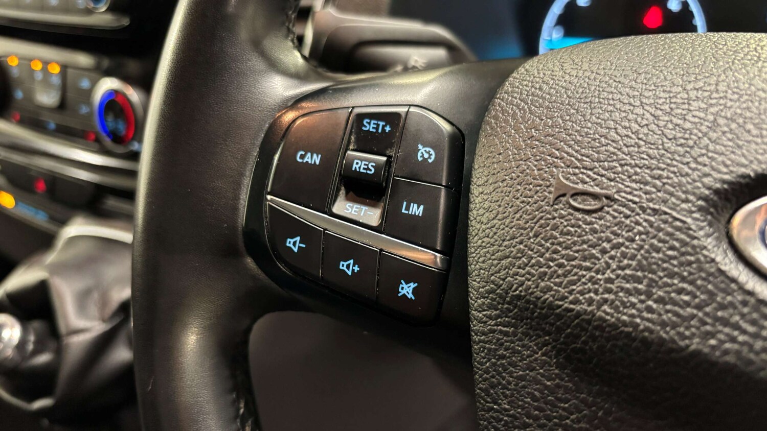 Used Ford Transit Custom 2023 for sale - 77443568: Photo 18