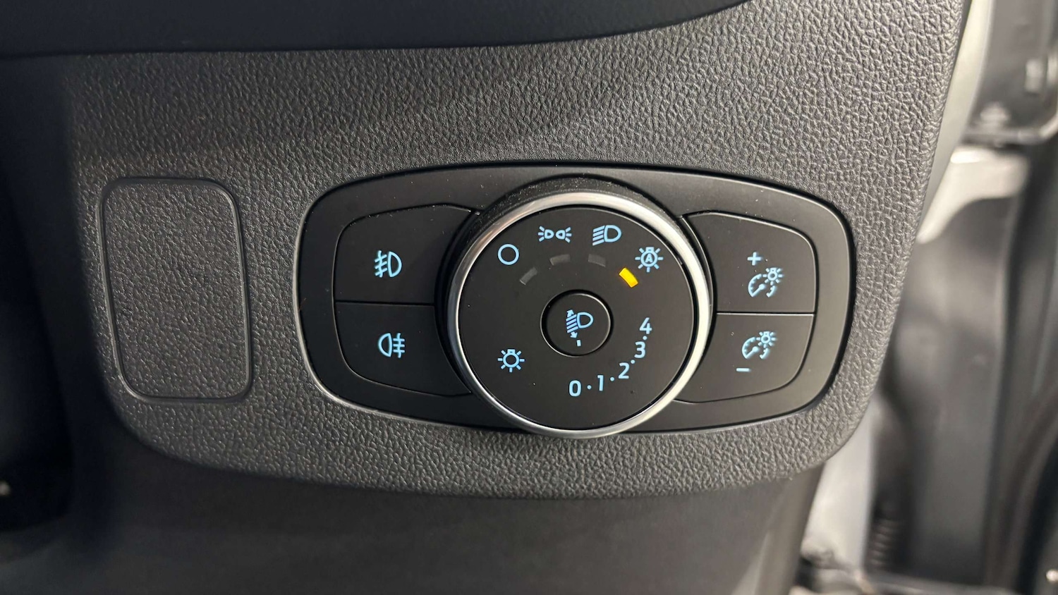 Used Ford Puma 2020 for sale - 77429114: Photo 21