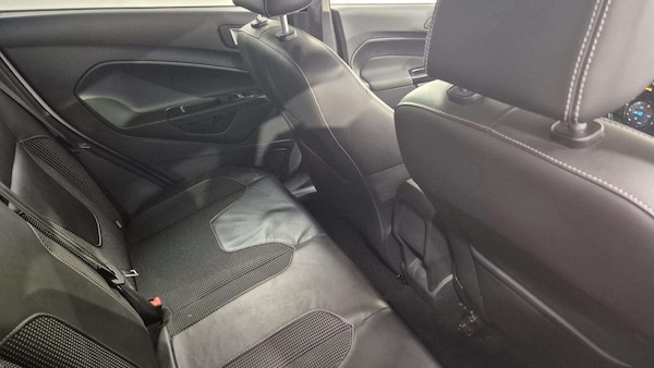 Used Ford Fiesta 2017 for sale - 76016259: Photo 16