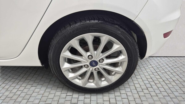 Used Ford Fiesta 2017 for sale - 76016259: Photo 8