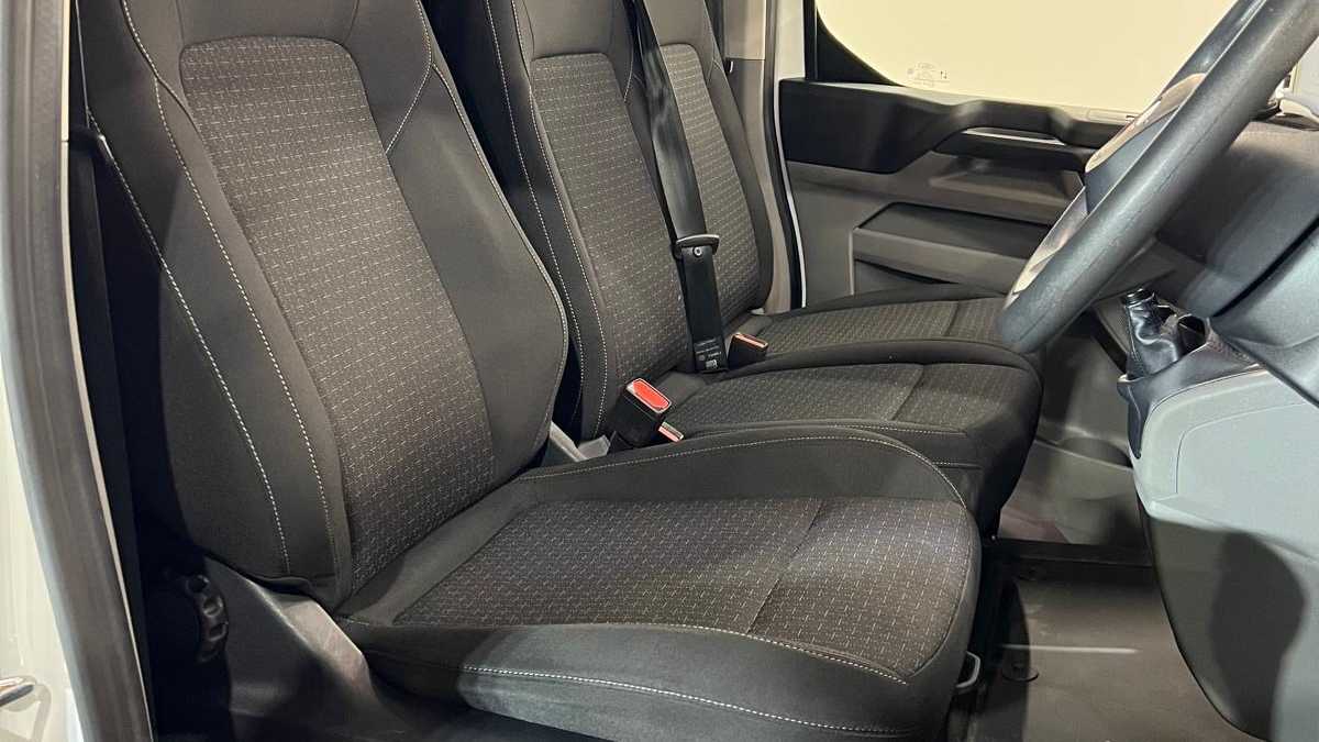 Used Ford Transit Custom 2024 for sale - 77972755: Photo 32