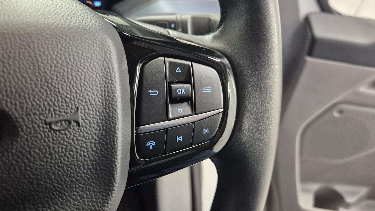 Used Ford Tourneo Custom 2025 for sale - 76176882: Photo 24