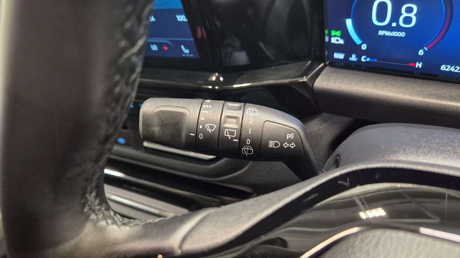 Used Ford Tourneo Custom 2025 for sale - 76176882: Photo 25