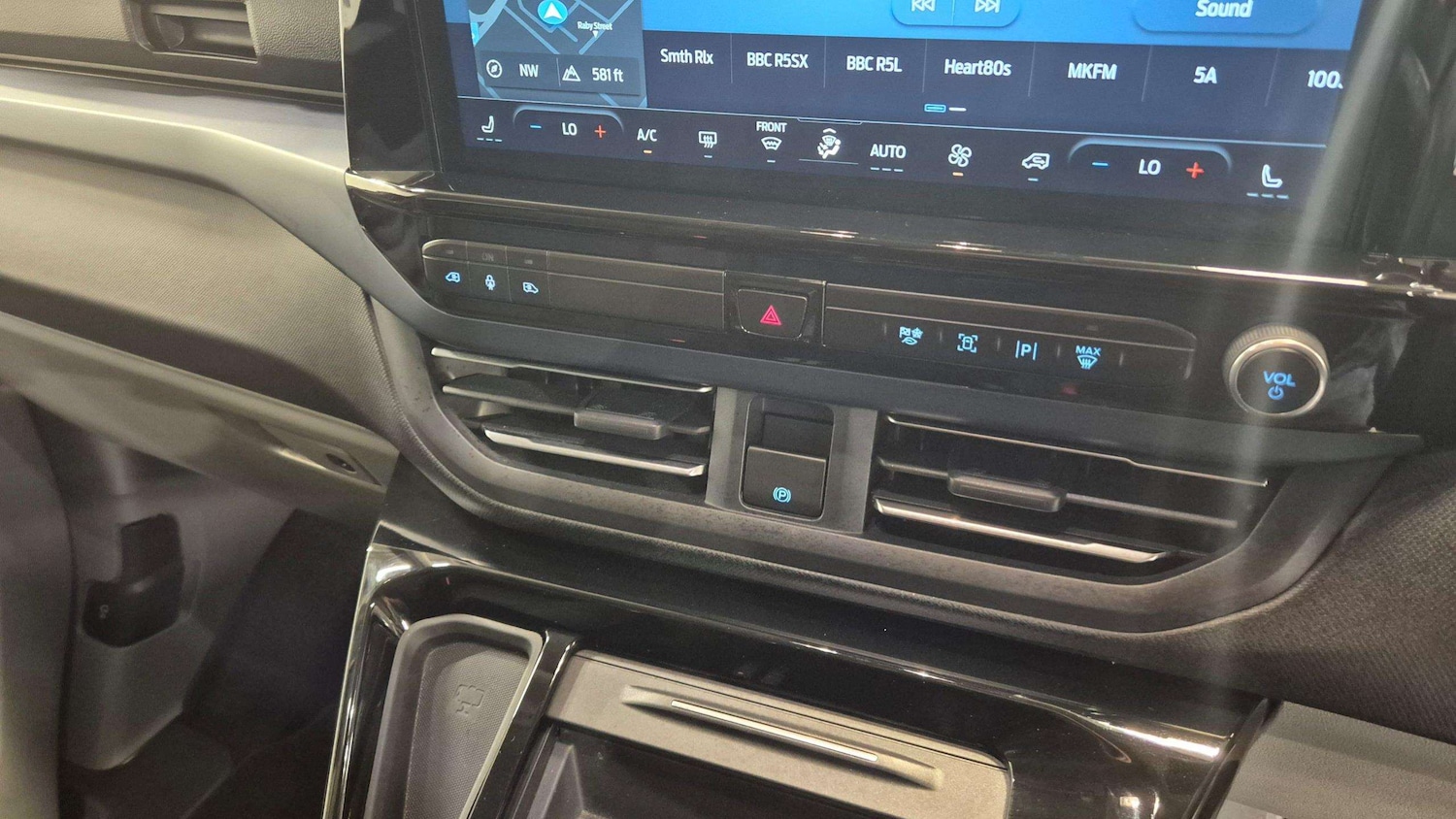 Used Ford Tourneo Custom 2025 for sale - 76176882: Photo 27