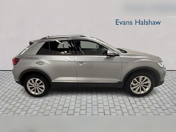 Used Volkswagen T-Roc 2022 for sale - 78650989: Photo