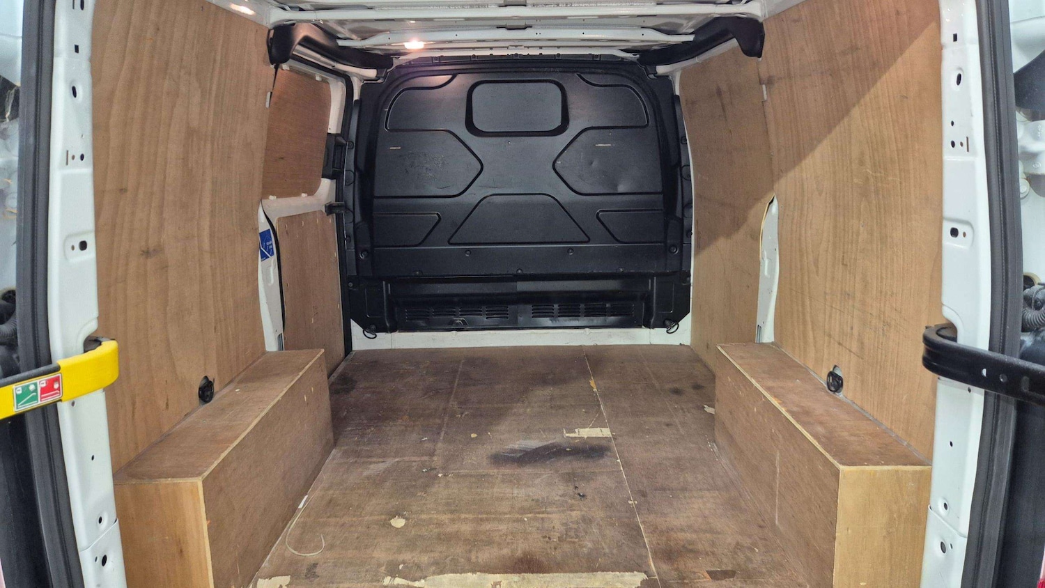 Used Ford Transit Custom 2020 for sale - 75772345: Photo 12