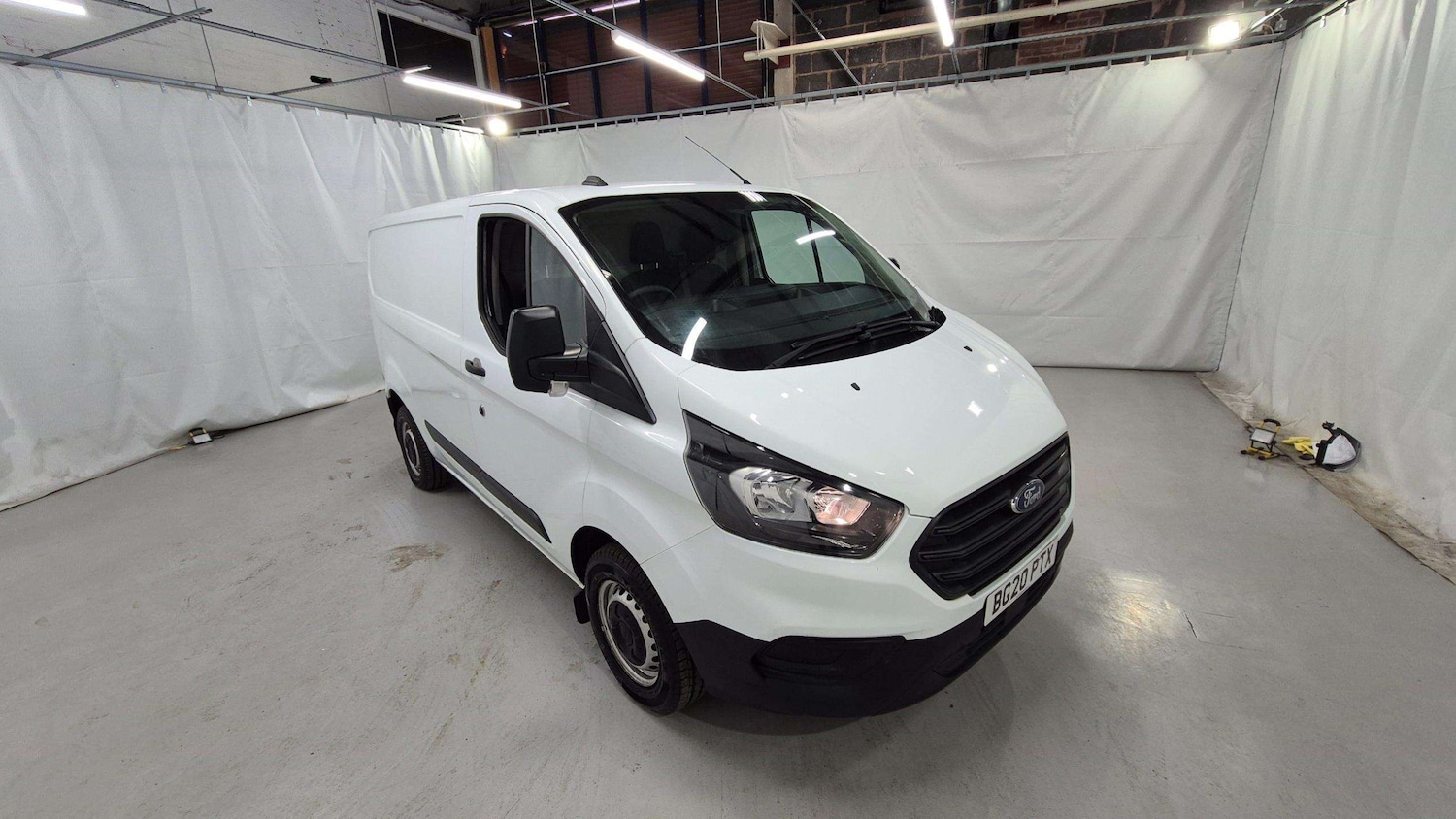 Used Ford Transit Custom 2020 for sale - 75772345: Photo 35